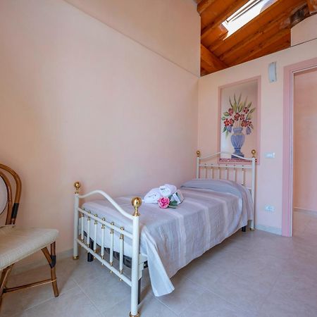 Villa Clara Few Km From The Sea - Happy Rentals Pietrasanta Buitenkant foto