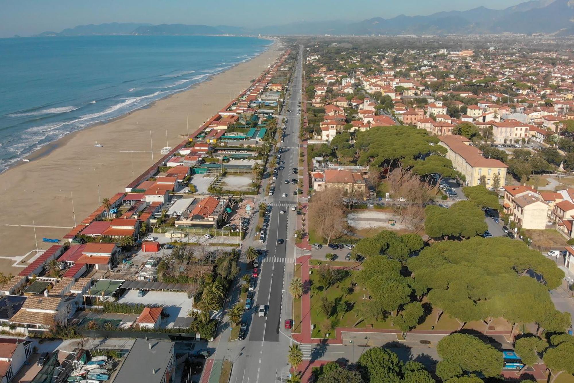 Villa Clara Few Km From The Sea - Happy Rentals Pietrasanta Buitenkant foto